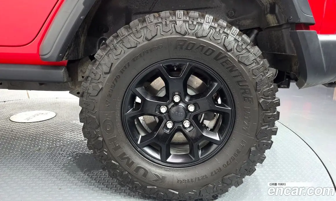 Jeep Wrangler 2018 2.0 автомат (гидро), фото 7 Jeep Wrangler 2018 2.0 автомат (гидро), фото 7