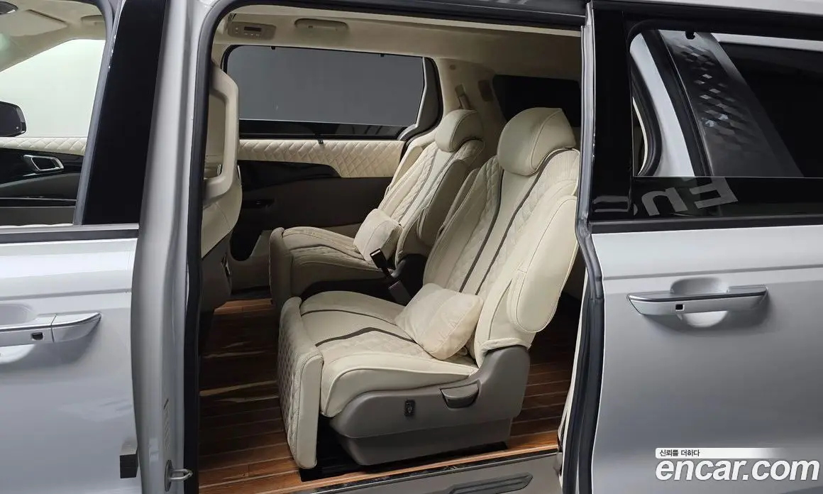 Kia Carnival 2021 3.5 автомат (гидро), фото 16 Kia Carnival 2021 3.5 автомат (гидро), фото 16