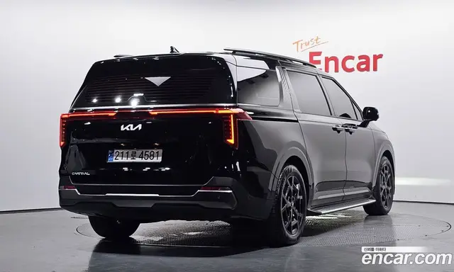 Kia Carnival 2023 2.2 автомат (гидро), миниатюра 1