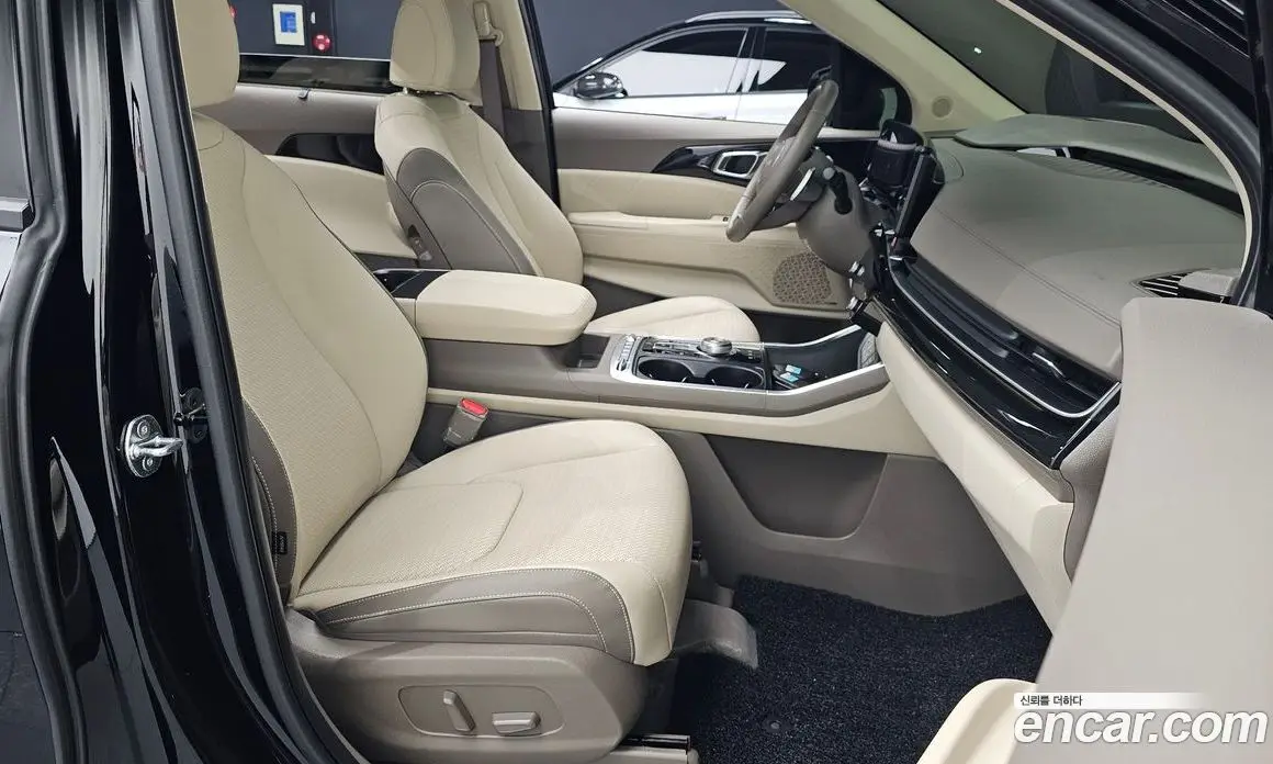 Kia Carnival 2023 2.2 автомат (гидро), фото 15