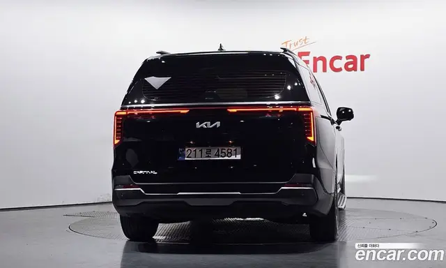 Kia Carnival 2023 2.2 автомат (гидро), миниатюра 3