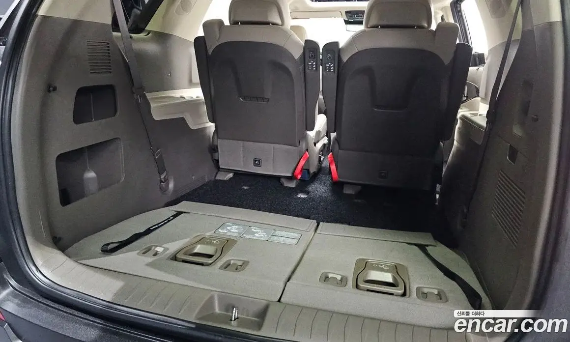 Kia Carnival 2023 2.2 автомат (гидро), фото 28