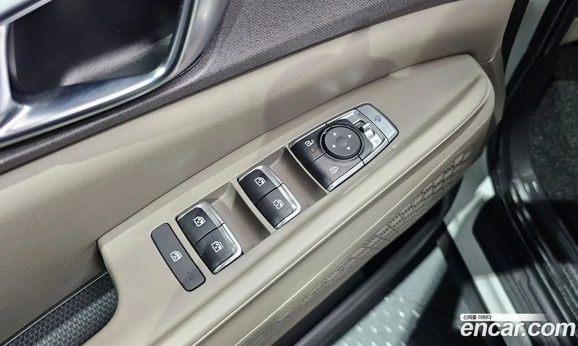 Kia Carnival 2024 2.2 автомат (гидро), фото 27 Kia Carnival 2024 2.2 автомат (гидро), фото 27
