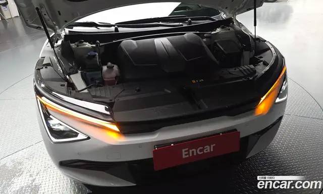Kia EV6 2025 0.1 автомат (гидро), миниатюра 6 Kia EV6 2025 0.1 автомат (гидро), миниатюра 6