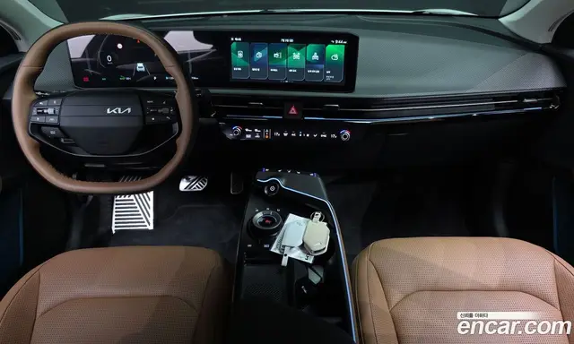 Kia EV6 2025 0.1 автомат (гидро), миниатюра 10 Kia EV6 2025 0.1 автомат (гидро), миниатюра 10
