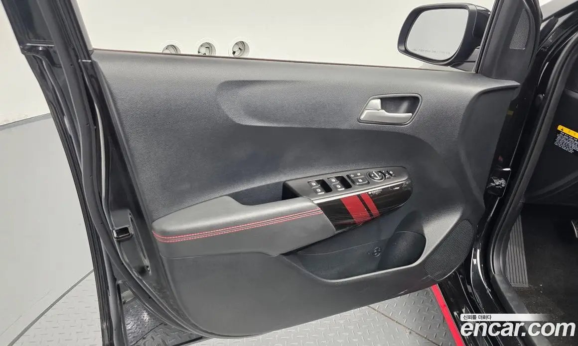 Kia Morning 2018 1.0 автомат (гидро), фото 14 Kia Morning 2018 1.0 автомат (гидро), фото 14