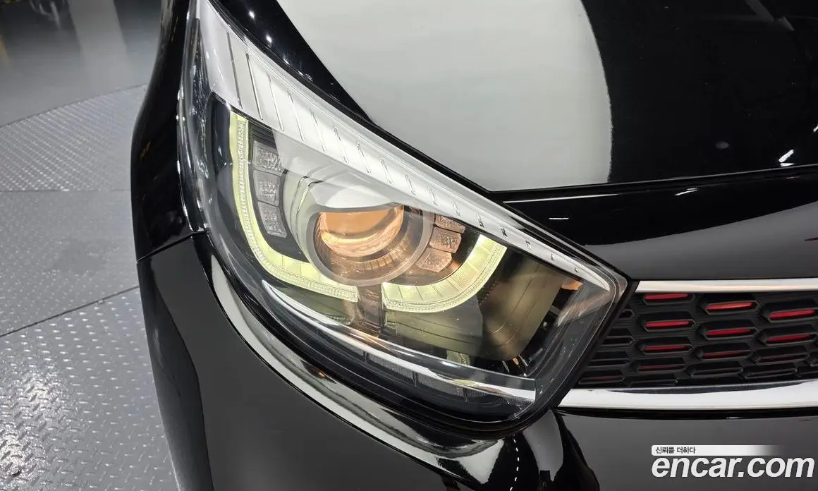 Kia Morning 2018 1.0 автомат (гидро), фото 8 Kia Morning 2018 1.0 автомат (гидро), фото 8