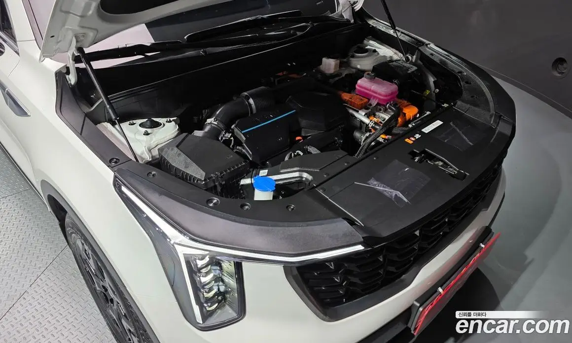 Kia Sorento 2024 1.6 автомат (гидро), фото 6 Kia Sorento 2024 1.6 автомат (гидро), фото 6