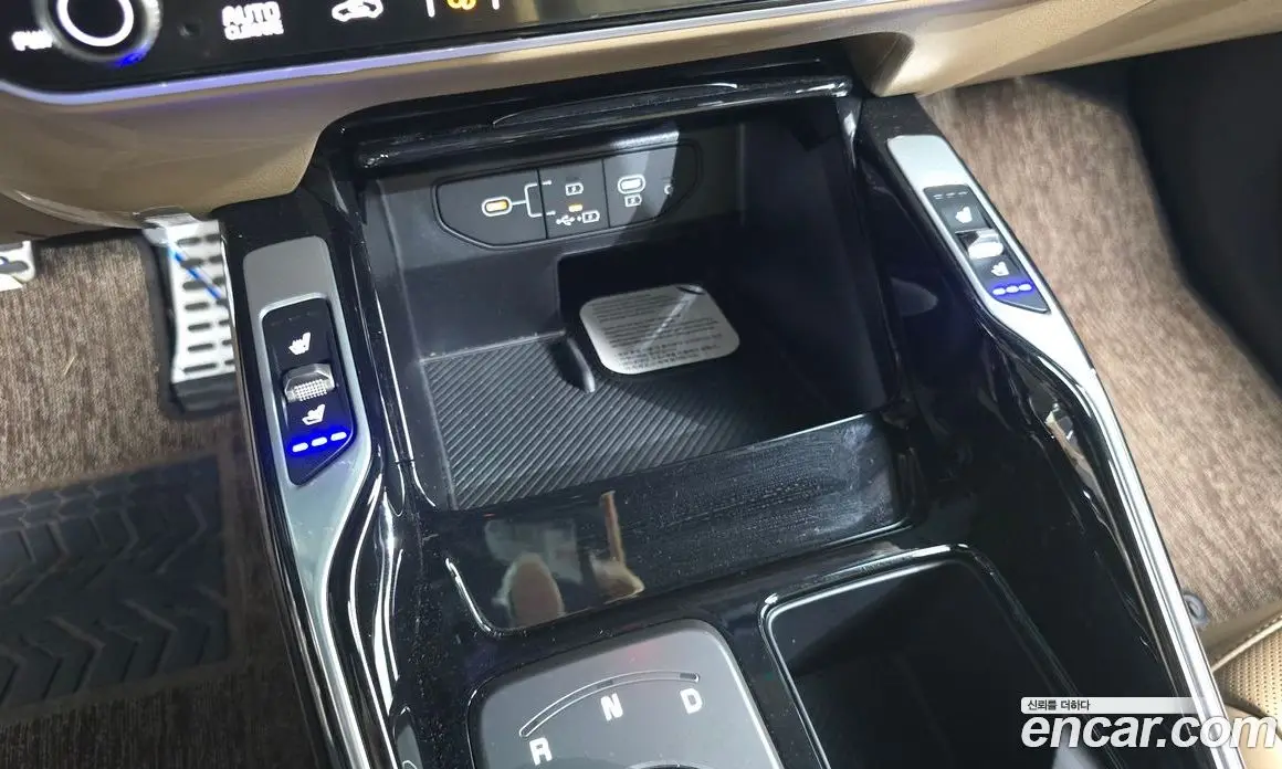 Kia Sorento 2025 2.2 автомат (гидро), фото 16 Kia Sorento 2025 2.2 автомат (гидро), фото 16