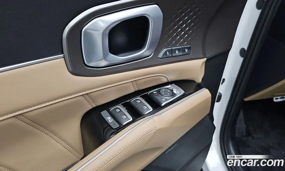 Kia Sorento 2026 1.6 автомат (гидро), фото 28 Kia Sorento 2026 1.6 автомат (гидро), фото 28