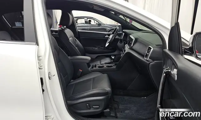 Kia Sportage 2020 2.0 автомат (гидро), миниатюра 11 Kia Sportage 2020 2.0 автомат (гидро), миниатюра 11