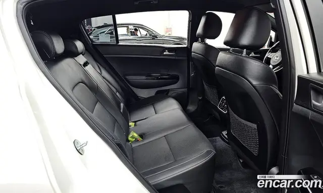 Kia Sportage 2020 2.0 автомат (гидро), миниатюра 12