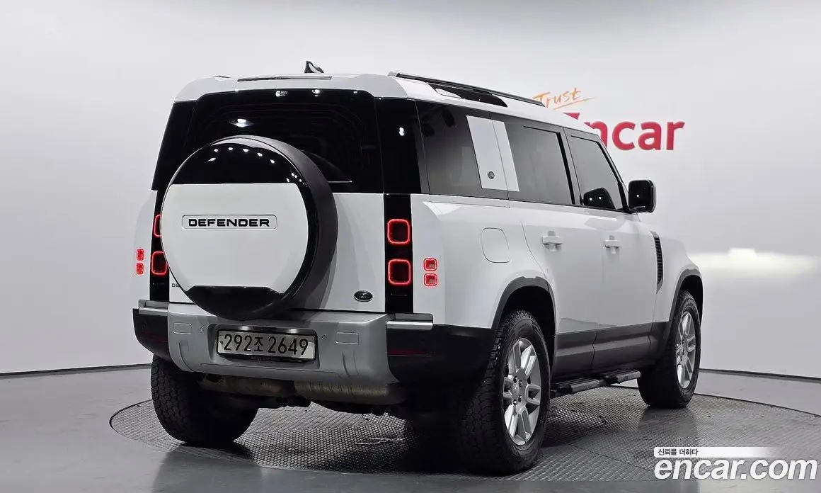Land Rover Defender 2020 2.0 автомат (гидро), фото 2 Land Rover Defender 2020 2.0 автомат (гидро), фото 2