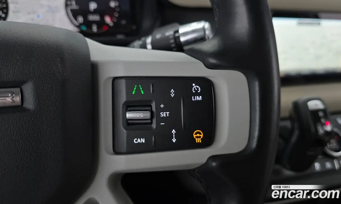 Land Rover Defender 2020 2.0 автомат (гидро), фото 16 Land Rover Defender 2020 2.0 автомат (гидро), фото 16