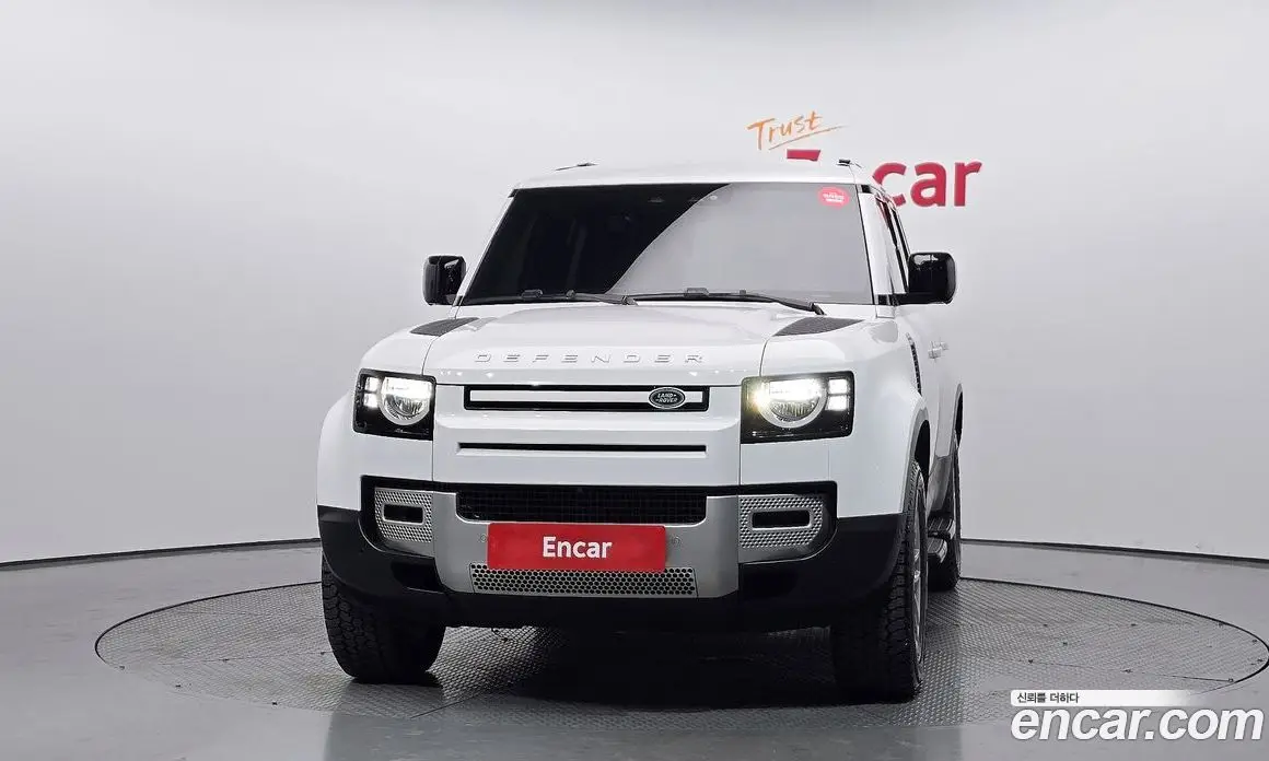 Land Rover Defender 2020 2.0 автомат (гидро), фото 3 Land Rover Defender 2020 2.0 автомат (гидро), фото 3