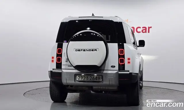 Land Rover Defender 2020 2.0 автомат (гидро), миниатюра 4 Land Rover Defender 2020 2.0 автомат (гидро), миниатюра 4