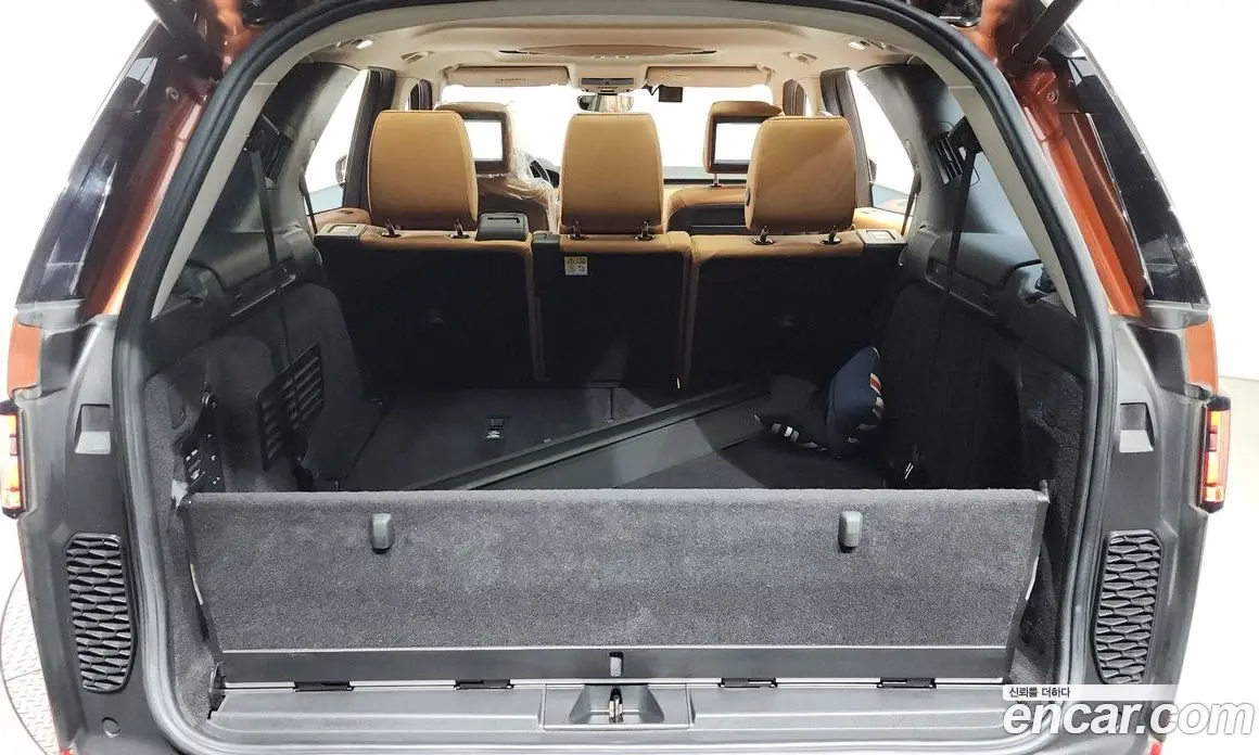 Land Rover Discovery 2019 3.0 автомат (гидро), фото 19 Land Rover Discovery 2019 3.0 автомат (гидро), фото 19