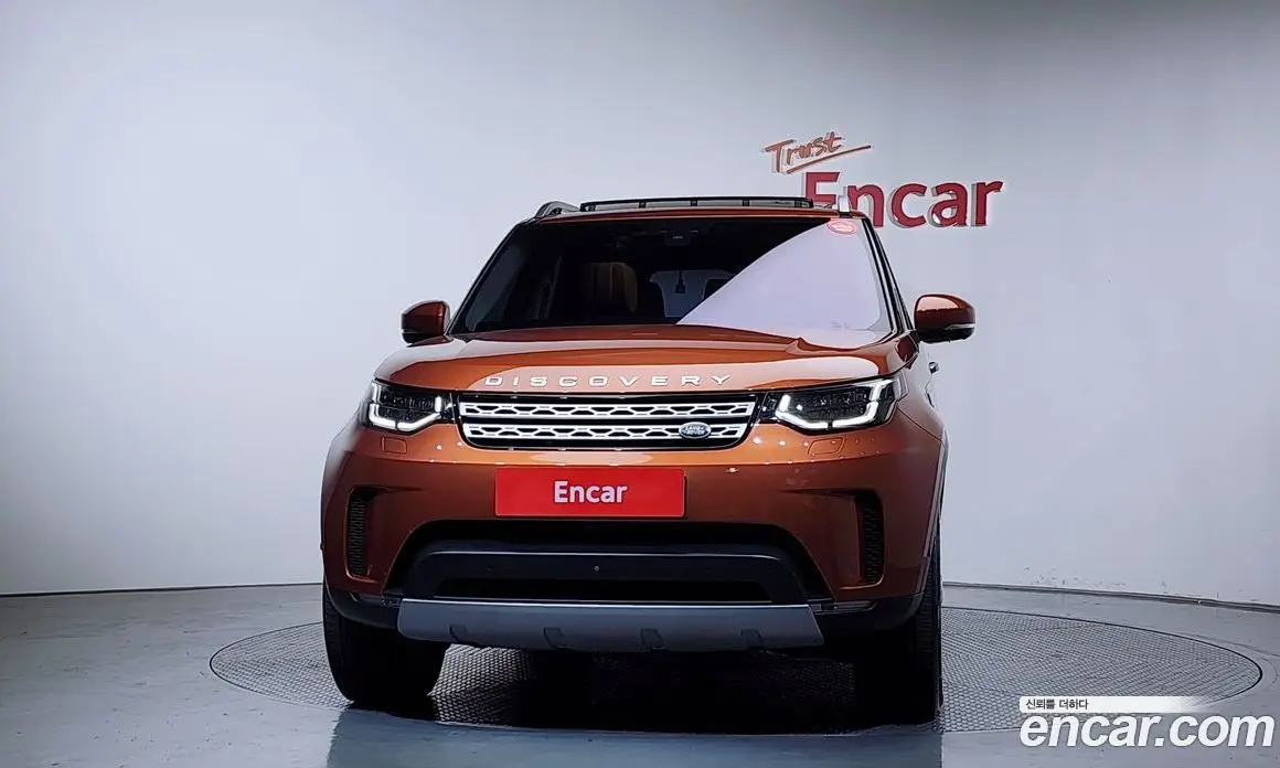 Land Rover Discovery 2019 3.0 автомат (гидро), фото 3 Land Rover Discovery 2019 3.0 автомат (гидро), фото 3