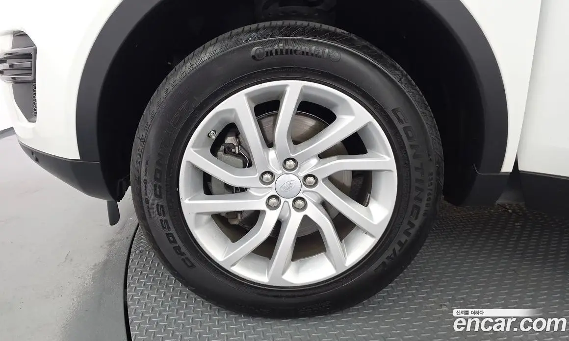 Land Rover Discovery Sport 2018 2.0 автомат (гидро), фото 5 Land Rover Discovery Sport 2018 2.0 автомат (гидро), фото 5