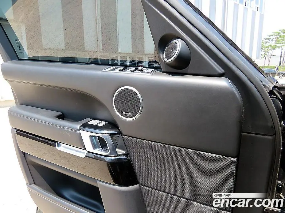 Land Rover Range Rover 2013 4.4 автомат (гидро), фото 11
