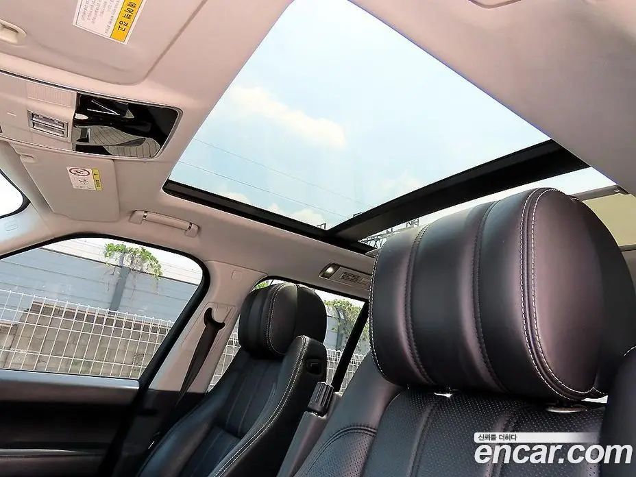 Land Rover Range Rover 2013 4.4 автомат (гидро), фото 16