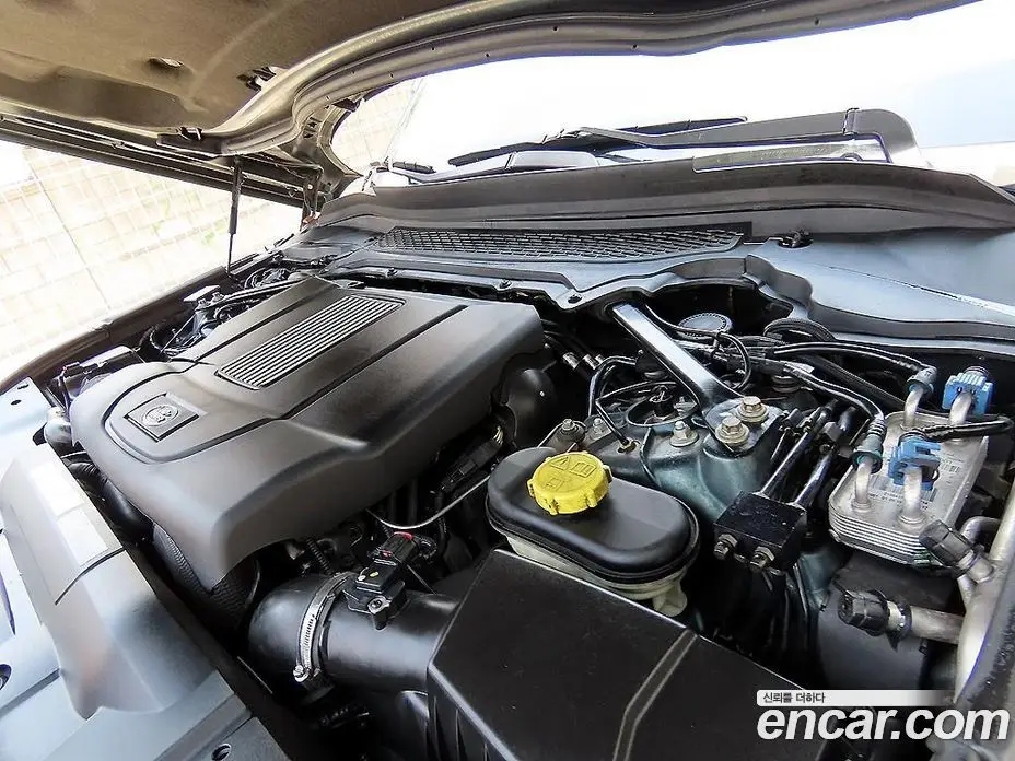 Land Rover Range Rover 2013 4.4 автомат (гидро), фото 19