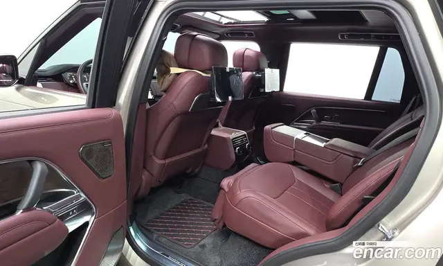 Land Rover Range Rover 2024 4.4 автомат (гидро), миниатюра 11 Land Rover Range Rover 2024 4.4 автомат (гидро), миниатюра 11