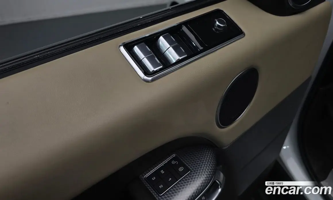 Land Rover Range Rover Sport 2019 3.0 автомат (гидро), фото 30 Land Rover Range Rover Sport 2019 3.0 автомат (гидро), фото 30
