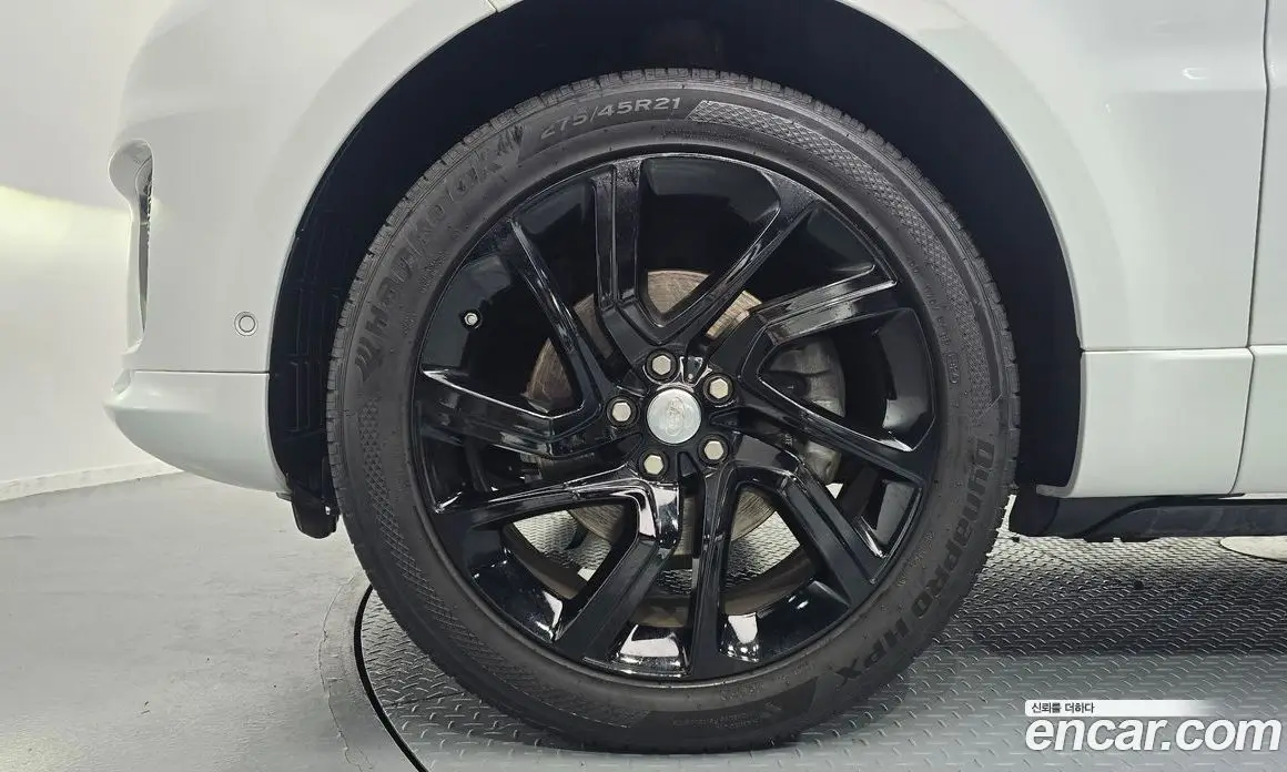 Land Rover Range Rover Sport 2019 3.0 автомат (гидро), фото 5 Land Rover Range Rover Sport 2019 3.0 автомат (гидро), фото 5