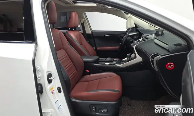 Lexus NX 2016 2.5 автомат (гидро), миниатюра 11 Lexus NX 2016 2.5 автомат (гидро), миниатюра 11