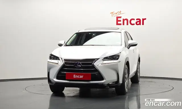 Lexus NX 2016 2.5 автомат (гидро), миниатюра 3 Lexus NX 2016 2.5 автомат (гидро), миниатюра 3