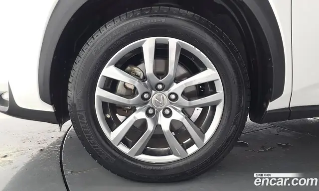 Lexus NX 2016 2.5 автомат (гидро), миниатюра 5 Lexus NX 2016 2.5 автомат (гидро), миниатюра 5