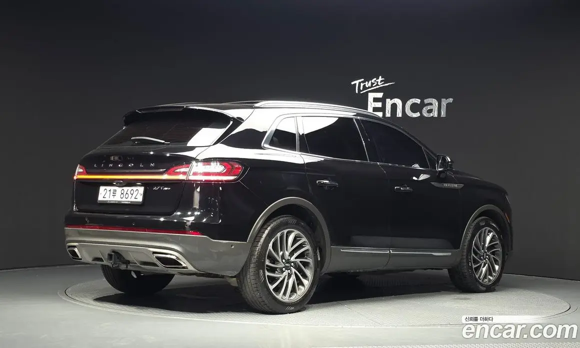 Lincoln Nautilus 2019 2.7 автомат (гидро), фото 2 Lincoln Nautilus 2019 2.7 автомат (гидро), фото 2