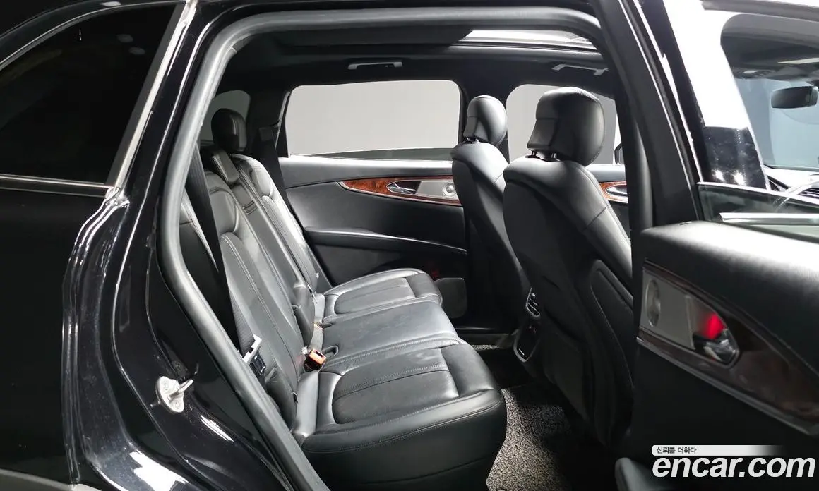 Lincoln Nautilus 2019 2.7 автомат (гидро), фото 11 Lincoln Nautilus 2019 2.7 автомат (гидро), фото 11