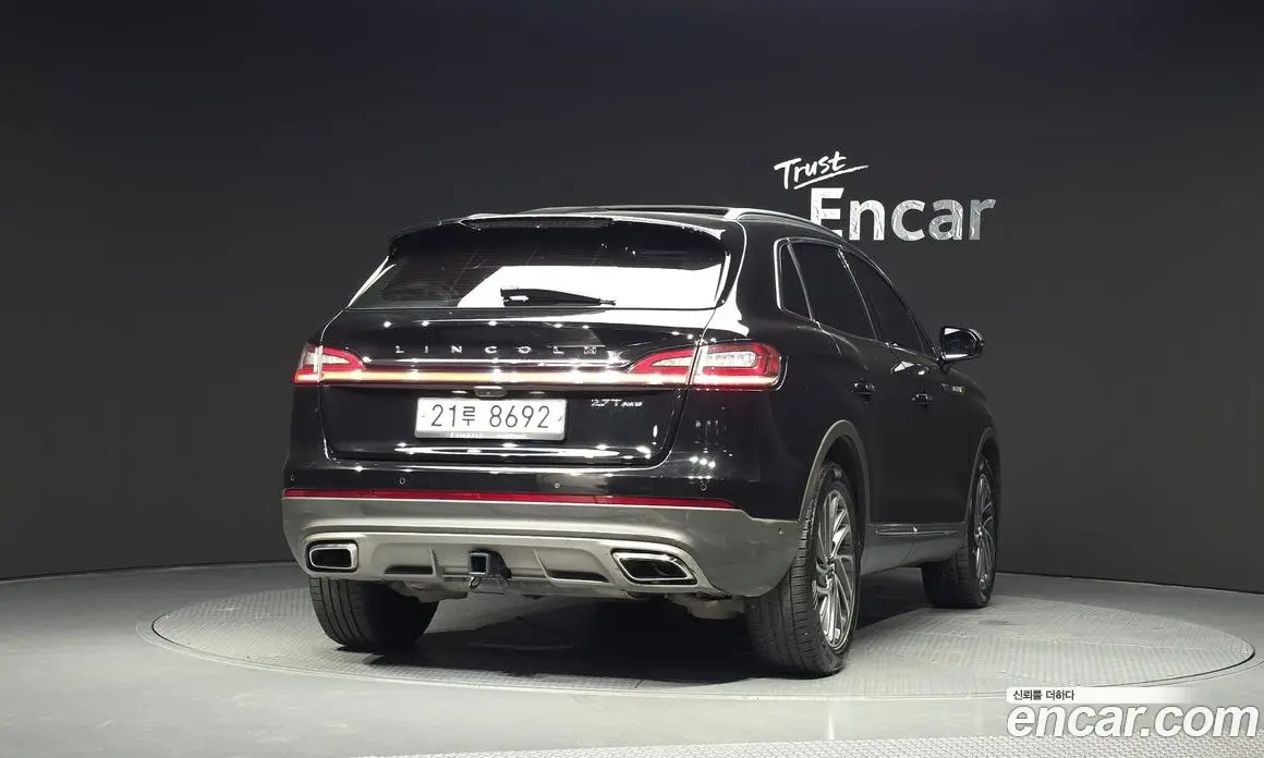 Lincoln Nautilus 2019 2.7 автомат (гидро), фото 4 Lincoln Nautilus 2019 2.7 автомат (гидро), фото 4
