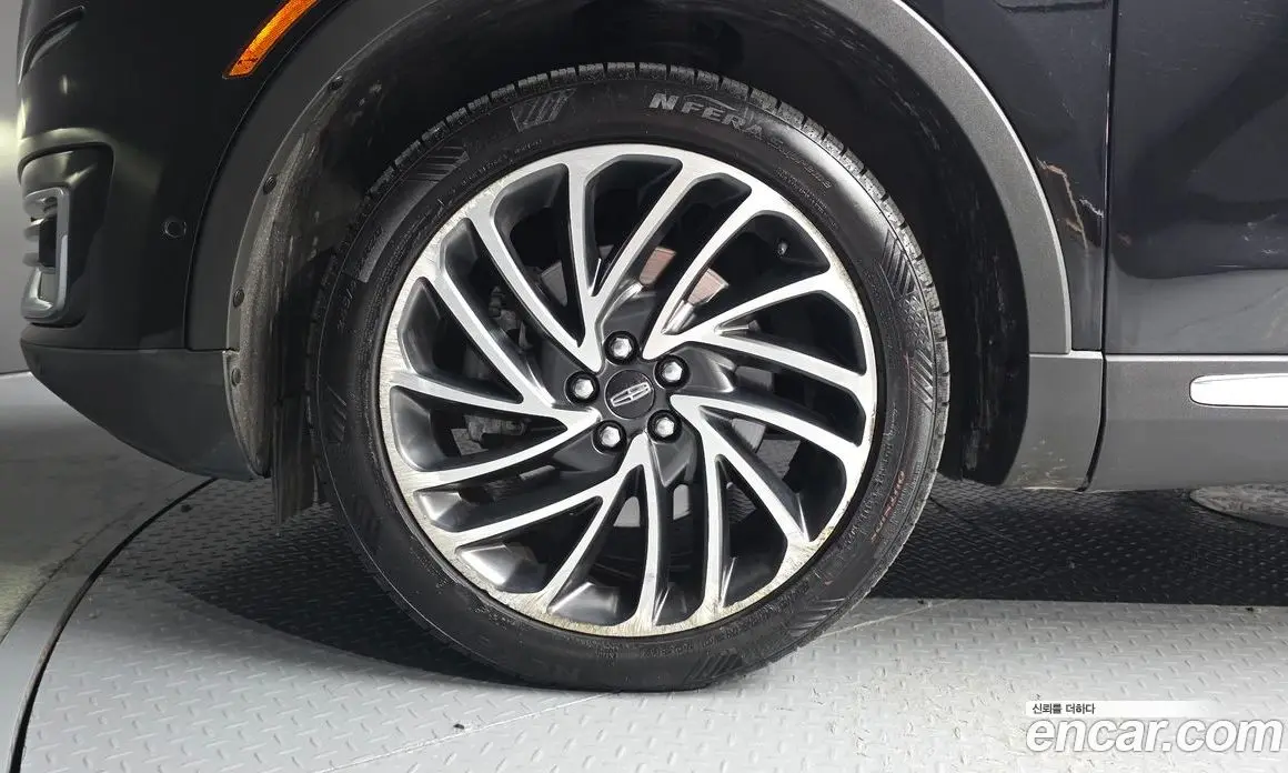 Lincoln Nautilus 2019 2.7 автомат (гидро), фото 5 Lincoln Nautilus 2019 2.7 автомат (гидро), фото 5