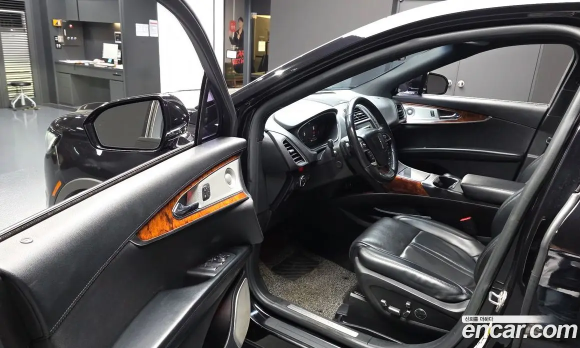 Lincoln Nautilus 2019 2.7 автомат (гидро), фото 10 Lincoln Nautilus 2019 2.7 автомат (гидро), фото 10
