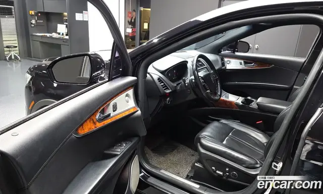 Lincoln Nautilus 2019 2.7 автомат (гидро), миниатюра 10 Lincoln Nautilus 2019 2.7 автомат (гидро), миниатюра 10