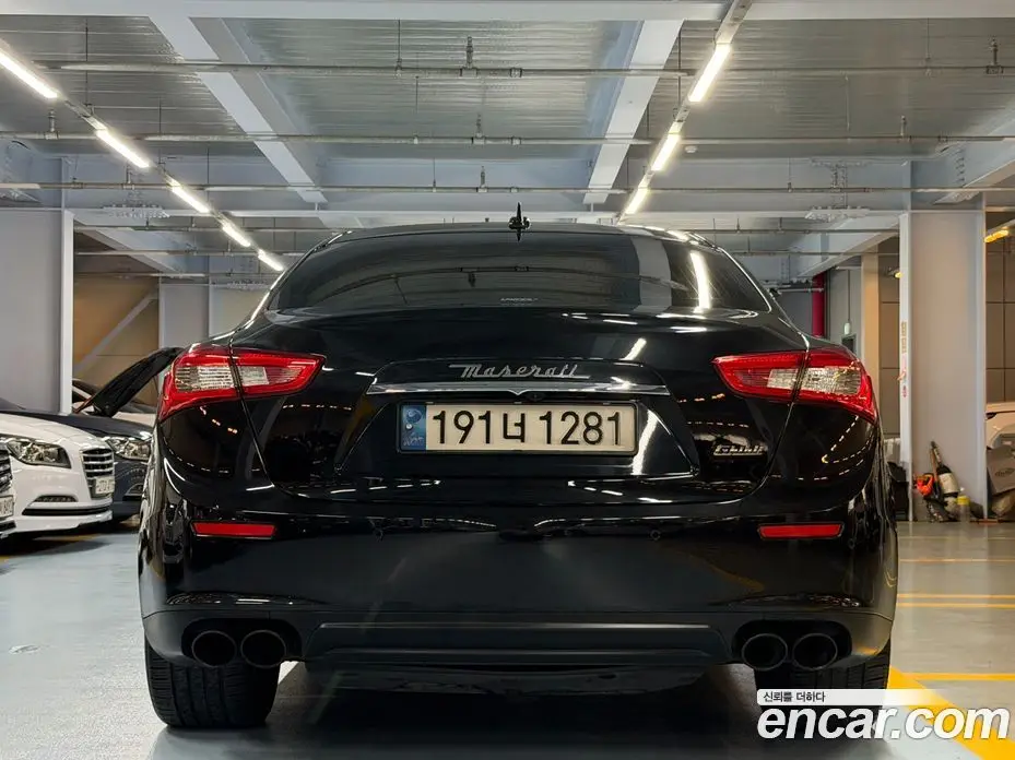 Maserati Ghibli 2016 3.0 автомат (гидро), фото 4 Maserati Ghibli 2016 3.0 автомат (гидро), фото 4