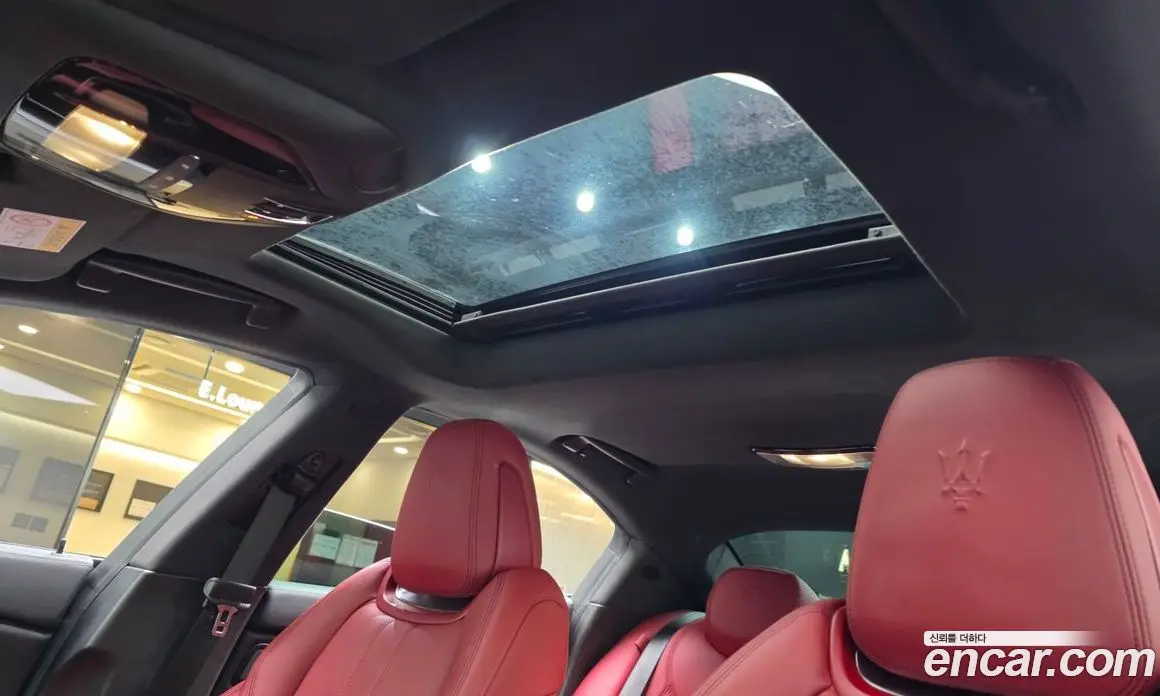 Maserati Ghibli 2022 3.0 автомат (гидро), фото 18 Maserati Ghibli 2022 3.0 автомат (гидро), фото 18