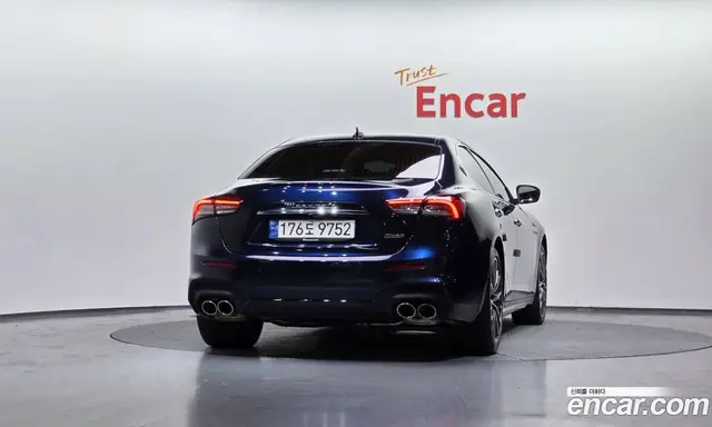 Maserati Ghibli 2022 3.0 автомат (гидро), миниатюра 4 Maserati Ghibli 2022 3.0 автомат (гидро), миниатюра 4