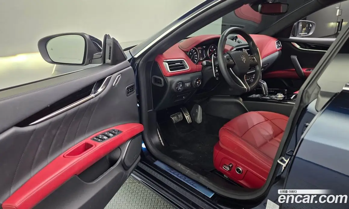 Maserati Ghibli 2022 3.0 автомат (гидро), фото 10 Maserati Ghibli 2022 3.0 автомат (гидро), фото 10