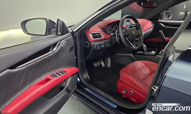 Maserati Ghibli 2022 3.0 автомат (гидро), миниатюра 10 Maserati Ghibli 2022 3.0 автомат (гидро), миниатюра 10