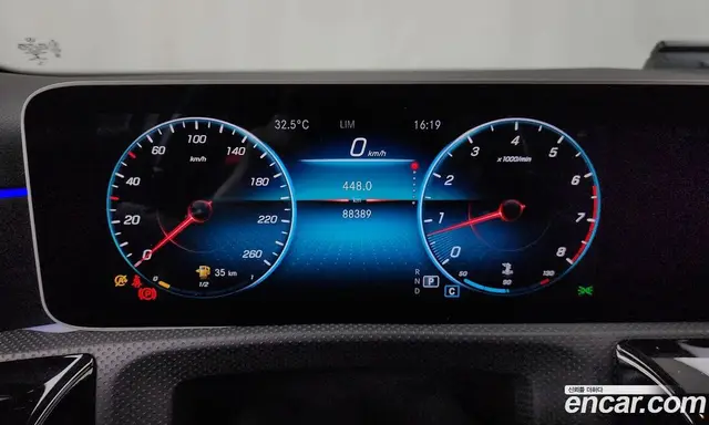 Mercedes-Benz A-Class 2020 2.0 автомат (гидро), миниатюра 11