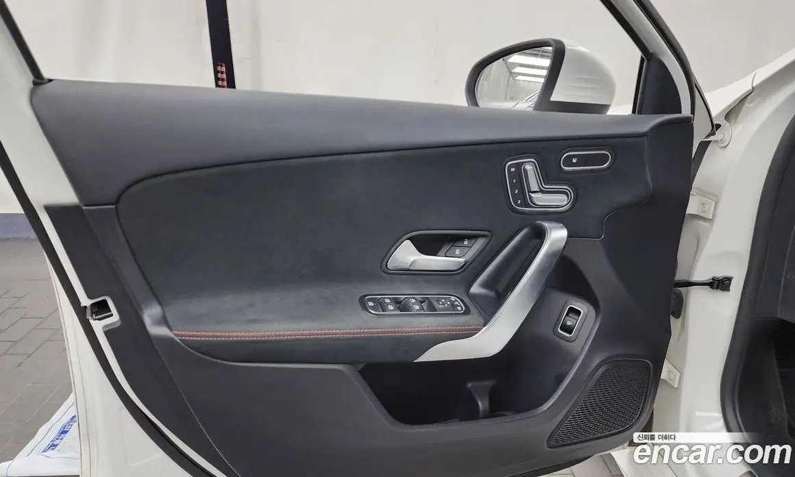 Mercedes-Benz A-Class 2020 2.0 автомат (гидро), фото 14