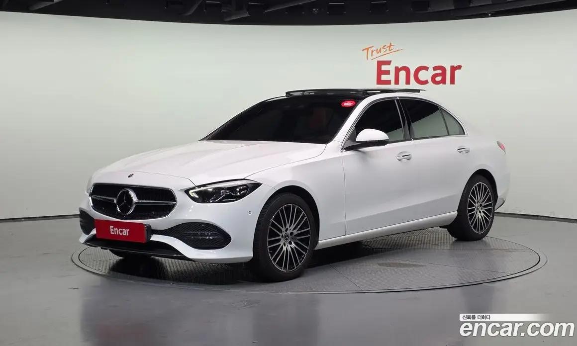 Mercedes-Benz C-Class 2022 2.0 автомат (гидро), фото 1 Mercedes-Benz C-Class 2022 2.0 автомат (гидро), фото 1