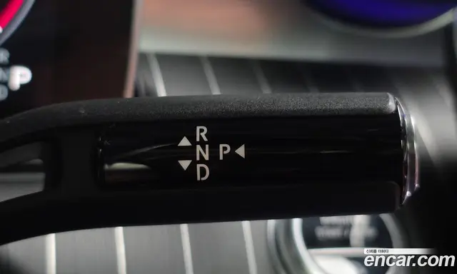 Mercedes-Benz C-Class 2022 2.0 автомат (гидро), миниатюра 12