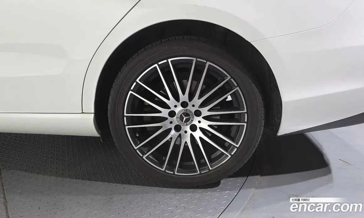 Mercedes-Benz C-Class 2022 2.0 автомат (гидро), фото 7 Mercedes-Benz C-Class 2022 2.0 автомат (гидро), фото 7