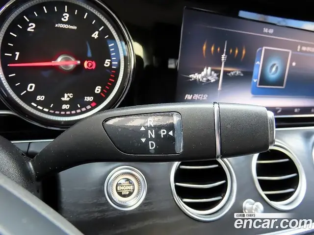 Mercedes-Benz E-Class 2016 1.9 автомат (гидро), миниатюра 11 Mercedes-Benz E-Class 2016 1.9 автомат (гидро), миниатюра 11