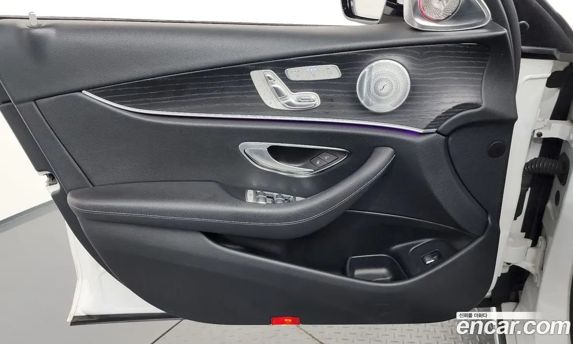 Mercedes-Benz E-Class 2018 2.0 автомат (гидро), фото 14